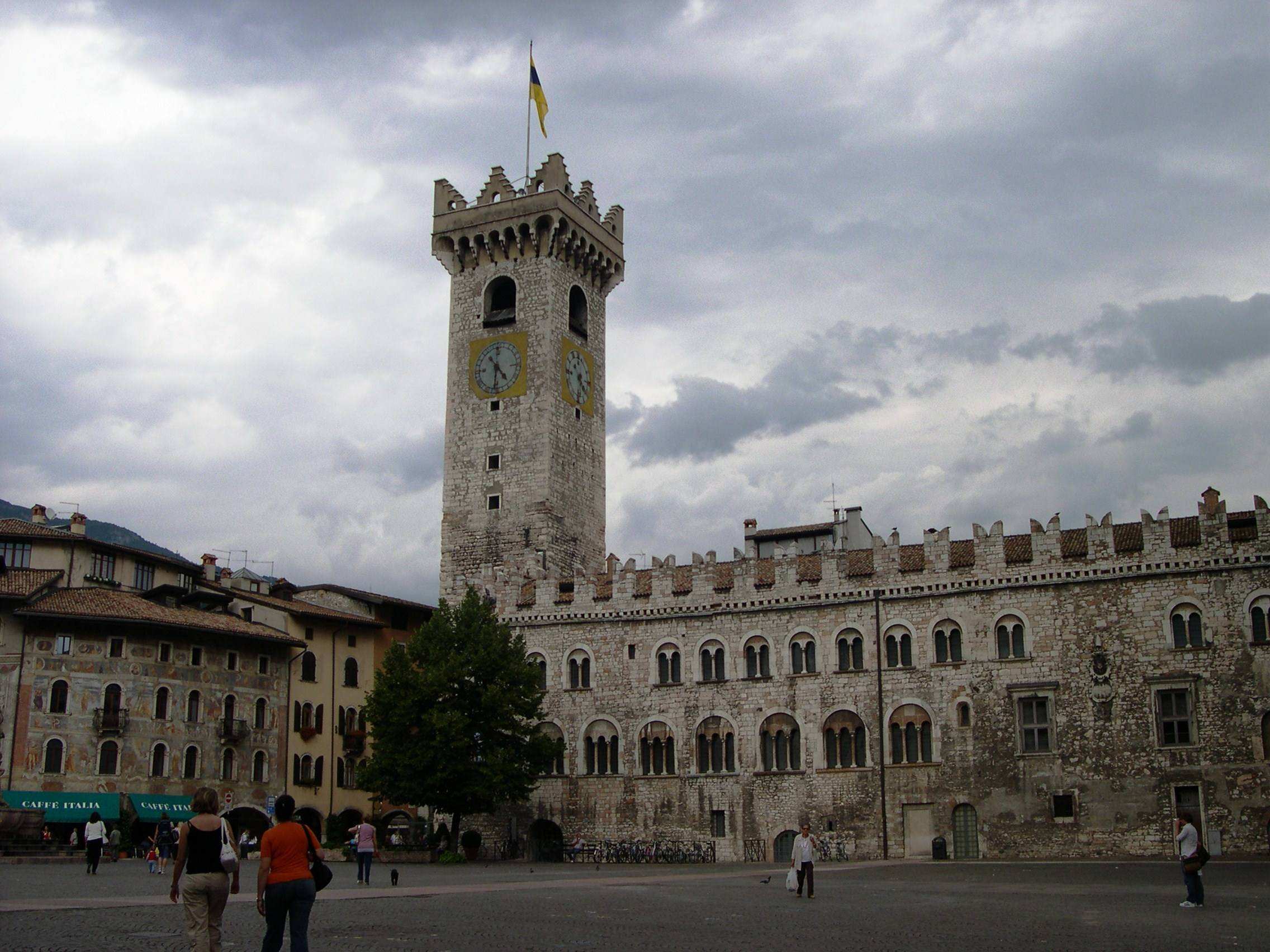 62efbc00844ce92b17d062b5d5ea6dd0.jpg r2.jpg