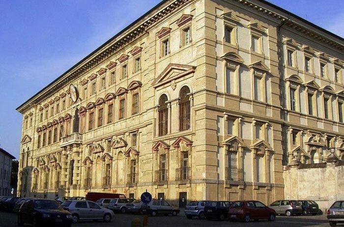 86b4c52a336c5b6330e9b4e6effd49f8.jpg 86b4c52a336c5b6330e9b4e6effd49f8.jpg