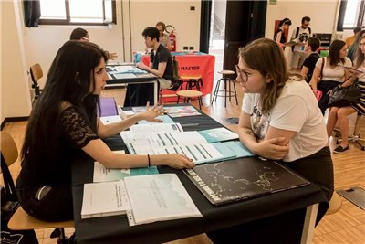 21fa84e33bb67798ee1996ff2bc764fa.jpg 21fa84e33bb67798ee1996ff2bc764fa.jpg