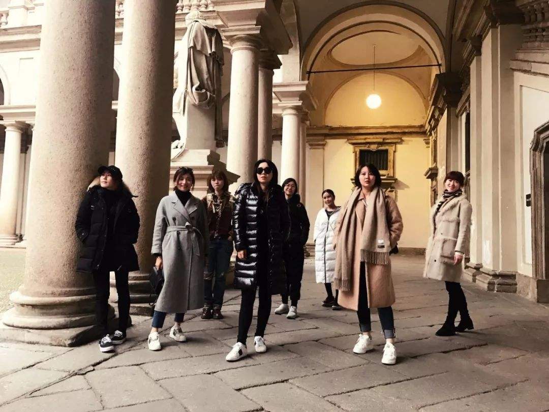 ac1a69a7e4995c9d1491f58dfe5f8e72.jpg ac1a69a7e4995c9d1491f58dfe5f8e72.jpg