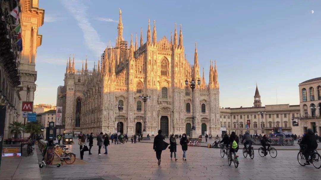 021fa1f13f87ef56d69c165420c4964f.jpg 2222.jpg