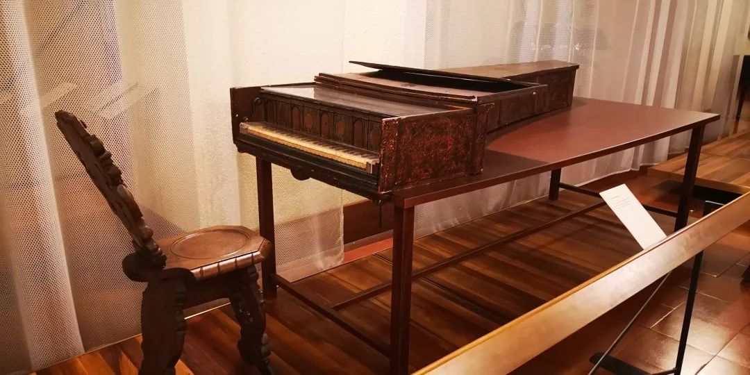 aae3d6022a1899c8ce010b57b0bafd44.jpg 111111.jpg