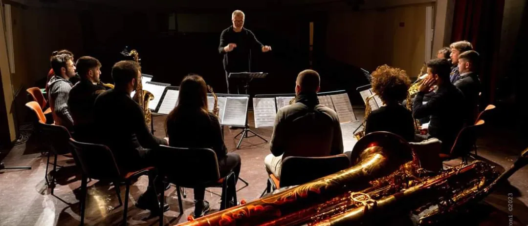 b9324b21659373466d43b0692eb21a5d.jpg 333333.jpg